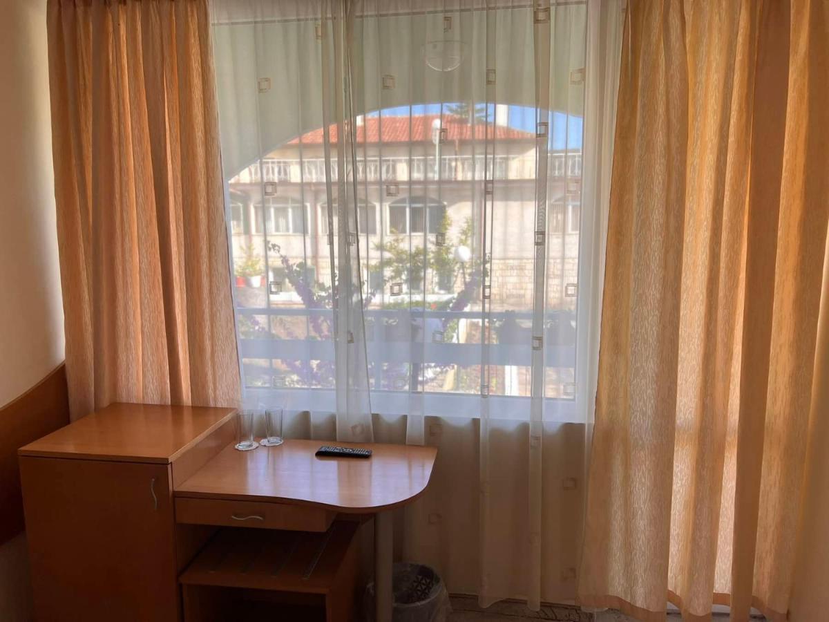 Хотел Диамант Hotel Diamond บัลชิค ภายนอก รูปภาพ