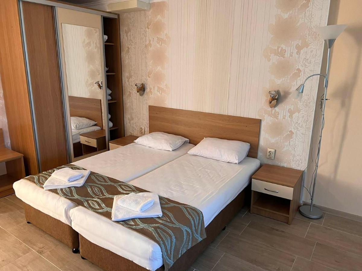 Хотел Диамант Hotel Diamond บัลชิค ภายนอก รูปภาพ