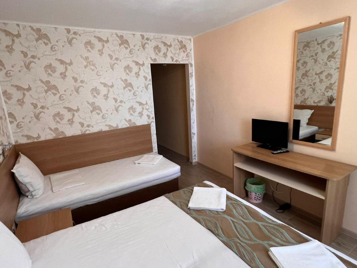 Хотел Диамант Hotel Diamond บัลชิค ภายนอก รูปภาพ