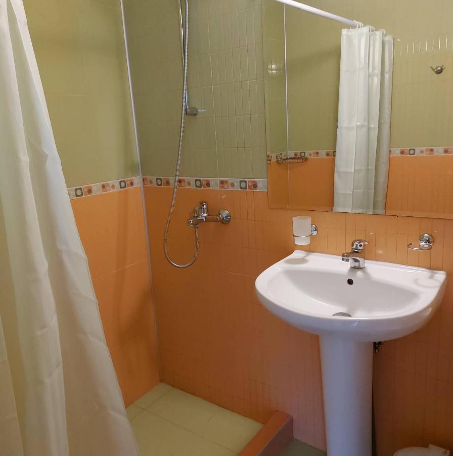 Хотел Диамант Hotel Diamond บัลชิค ภายนอก รูปภาพ